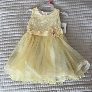 2T Yellow Dress NWT Perfect for Easter!
